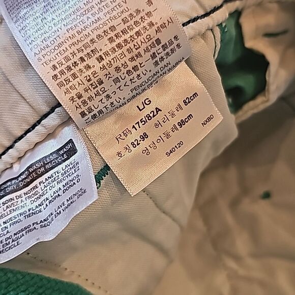 Levi's L  chino ez green shorts stretch drawstring - Picture 5 of 13